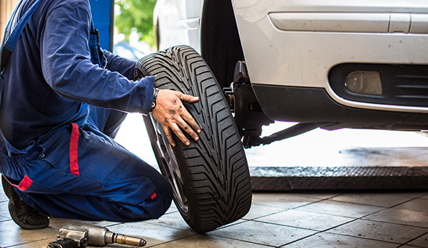 Tire Changing Guide | 26th Street Auto Center
